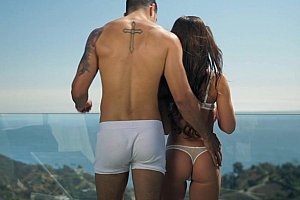 欧美丰满肥臀大波ass Porn