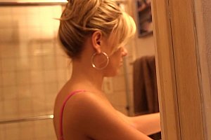 女人和男人插 Porn